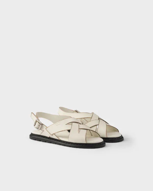Sandalias de cuero envejecido