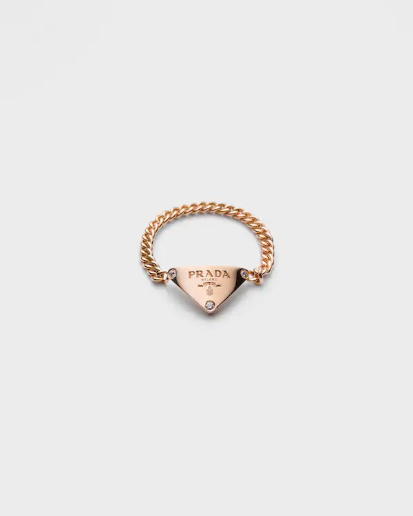 Anillo de cadena de oro eterno en oro rosa con diamantes
