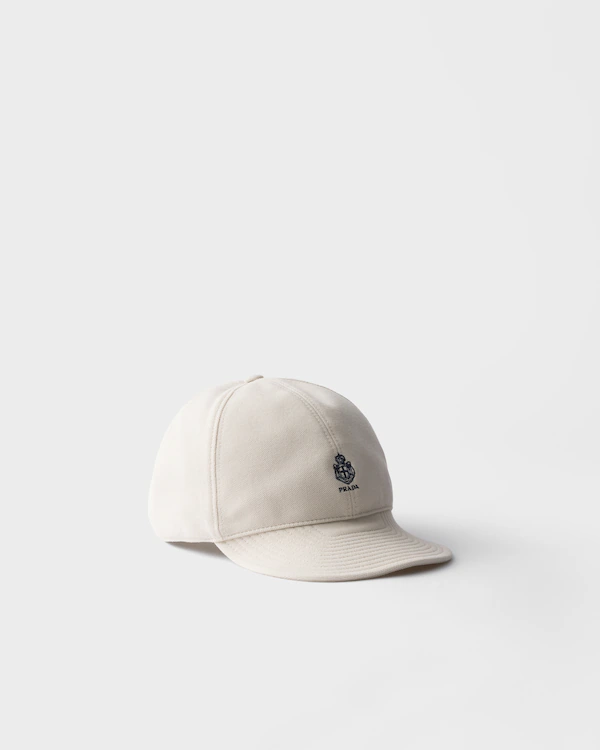 Visera de béisbol de piqué antiguo