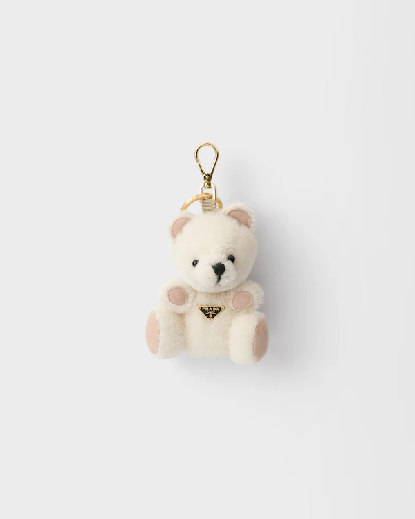 Llavero con forma de oso de peluche y anillo metálico