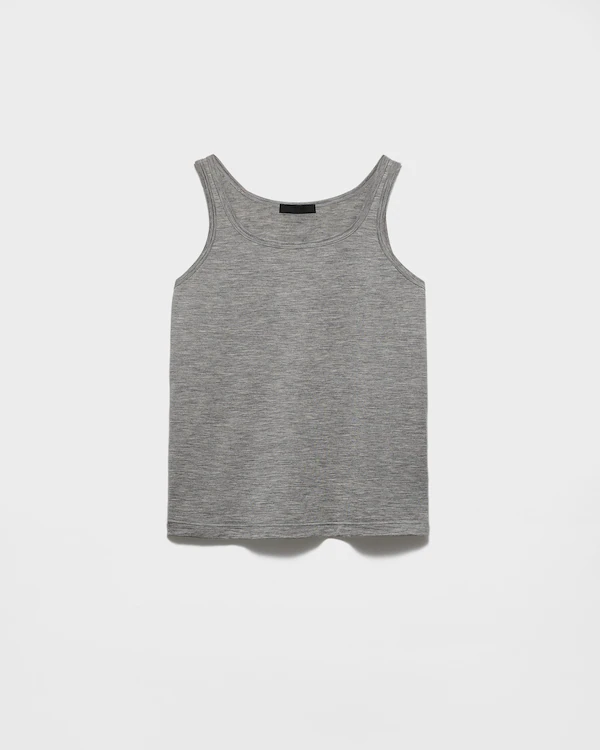 Top de cashmere y seda