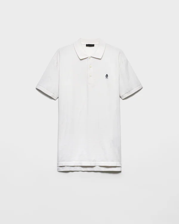 Camiseta de algodón con tintado de prenda