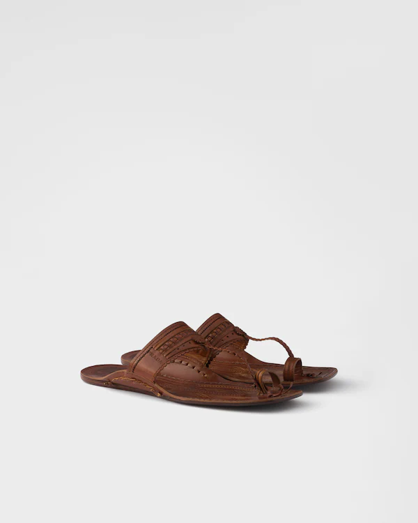 Sandalias de cuero Prada Made in India x Inspiradas en las chappals de Kolhapuri