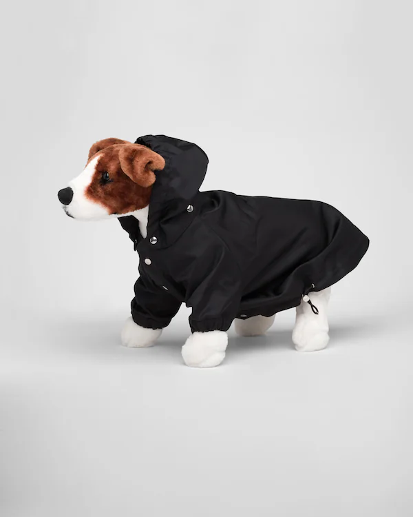 Chaqueta de perro Re-Nylon con capucha