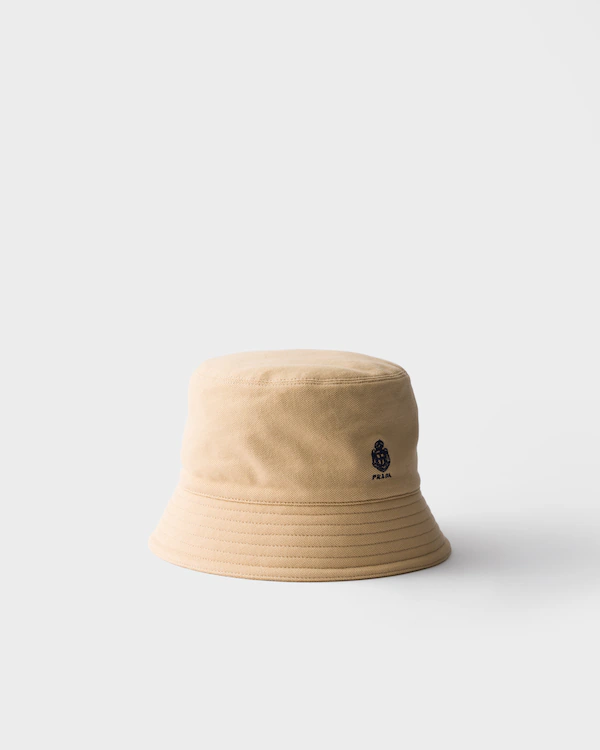 Sombrero de piqué vintage