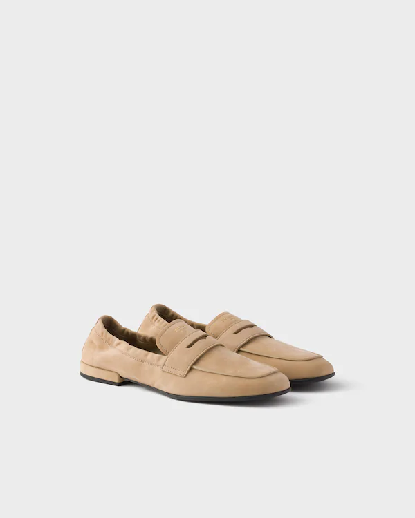 Zapatillas de cuero nubuck tipo loafers