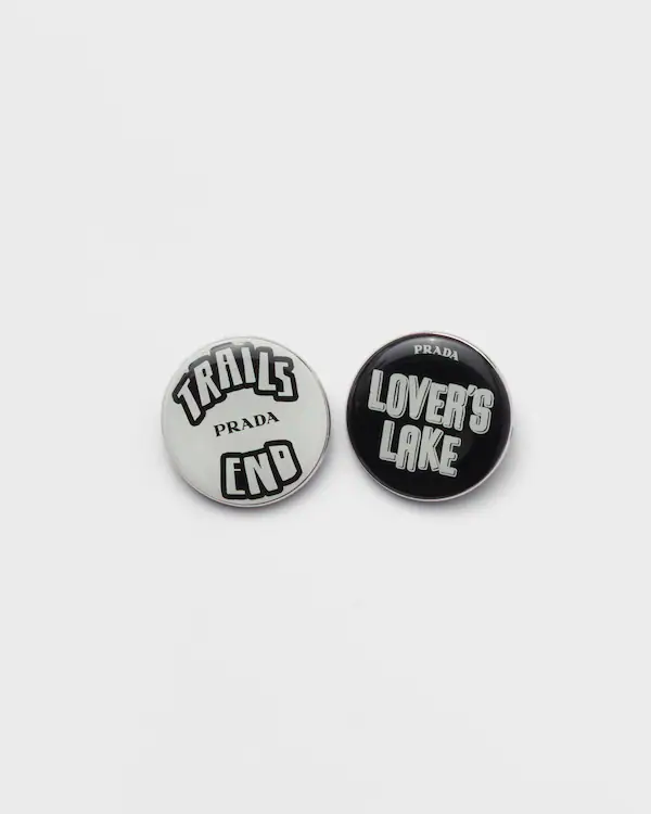 Broches de metal esmaltado