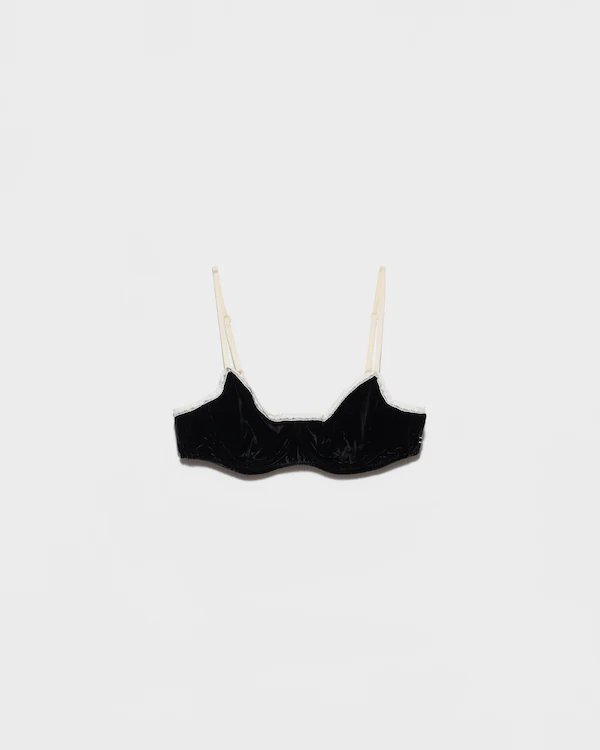 Brassiere de terciopelo