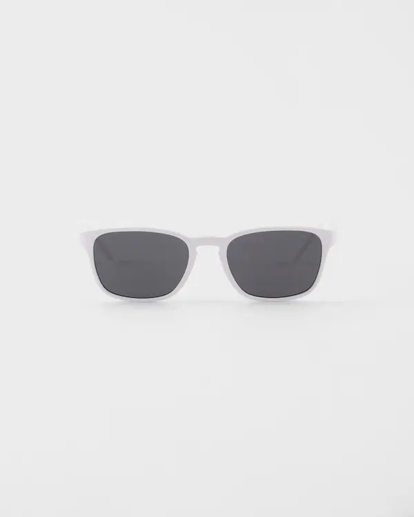 Gafas de sol Prada pasarela