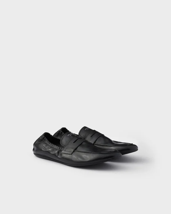 Zapatillas de cuero envejecido tipo loafers